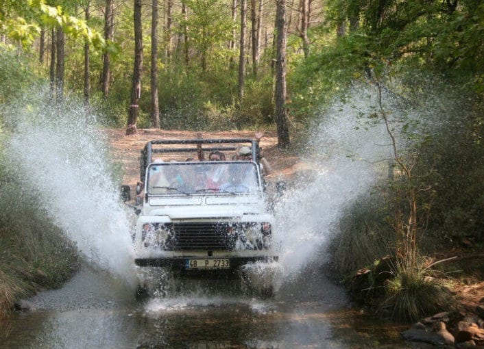 Jeep Safari Minorque Jeep Safari Minorque