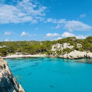 une vue exceptionnelle de Macarella depuis les falaises