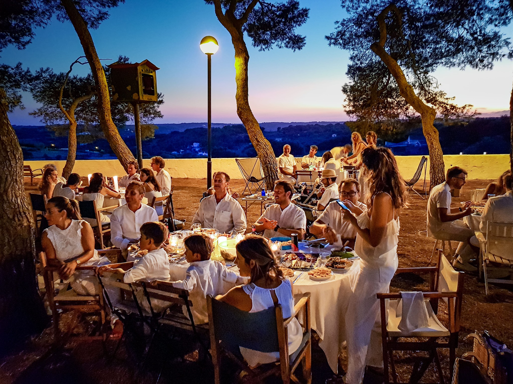 Cena En Blanco