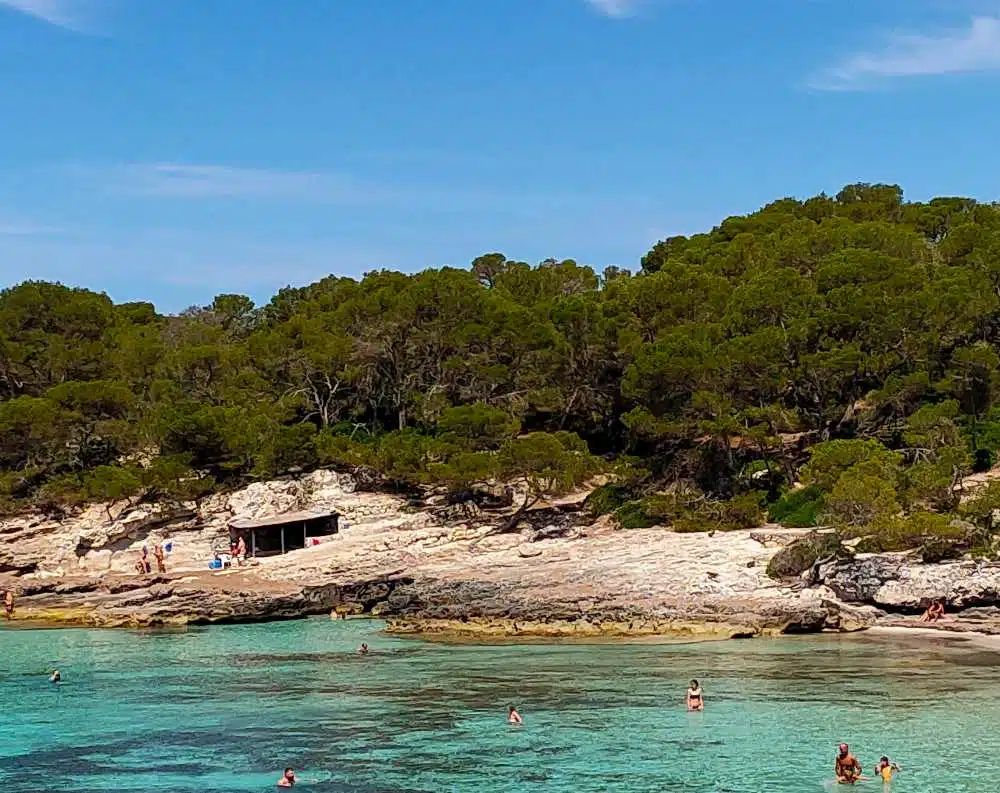 Cala Turqueta Cala Turqueta, Ciutadella