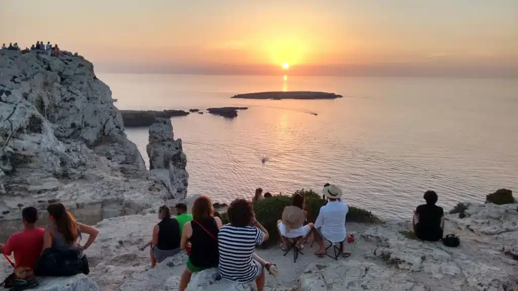 Puesta De Sol En Faro De Cavalleria