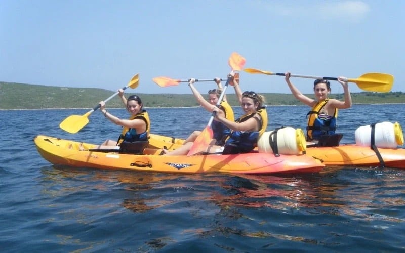 Location Kayak Fornells